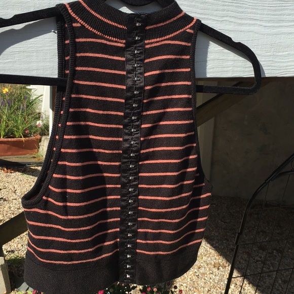 NWOT Victoria’s Secret Form Fitted Halter Crop Top, Medium, Black/Mauve - Picture 7 of 8